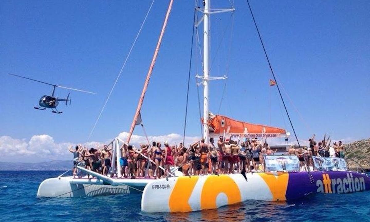 What Are The Benefits Of Booking A Magaluf Booze Cruise?