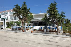Avra Taverna Restaurant