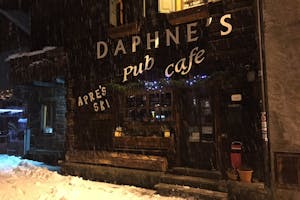 Daphne's Pub