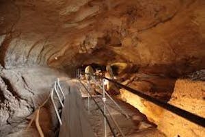 Għar Dalam Cave