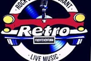 Retro Bar & Restaurant 